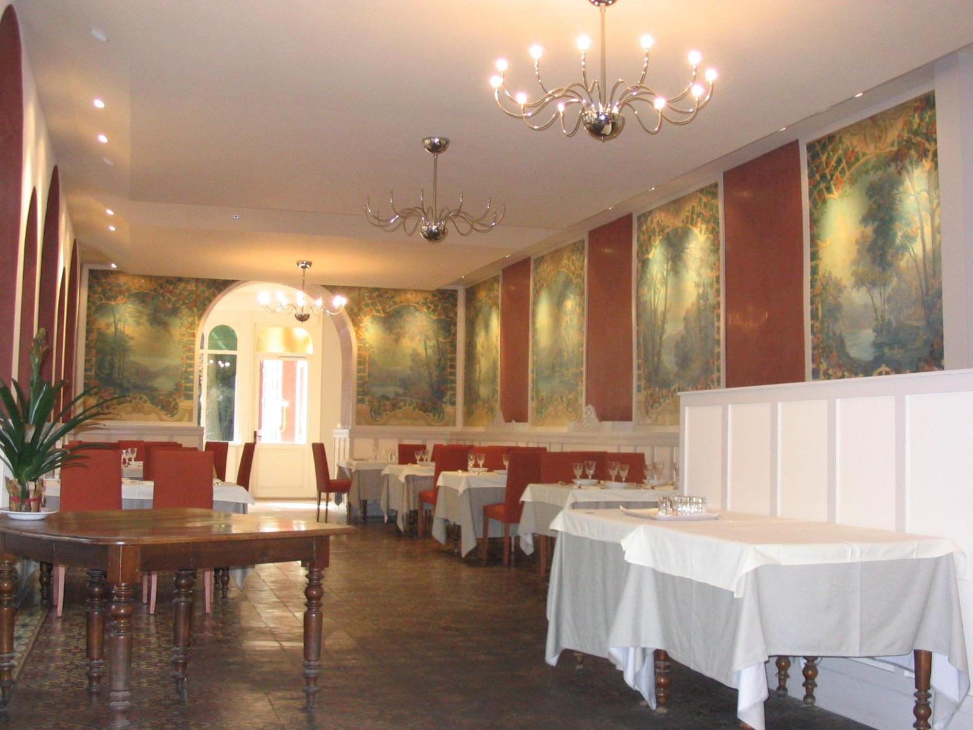 Hotel Au Pavillon Du Frene Lacaune Dış mekan fotoğraf